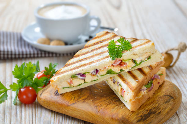 ITALIAN CHICKEN SANDWICH